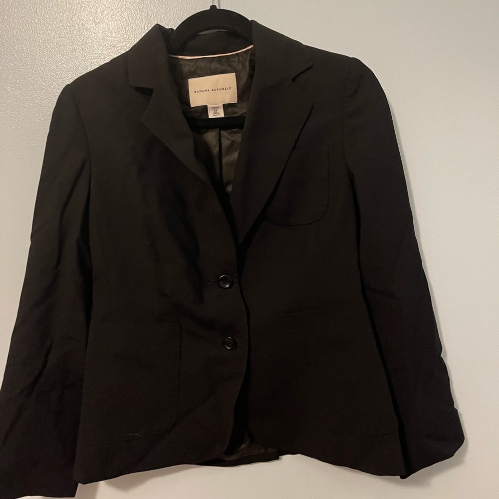 Banana Republic never worn office blazer in black.